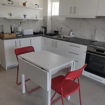 Fyki Sea View Apartman