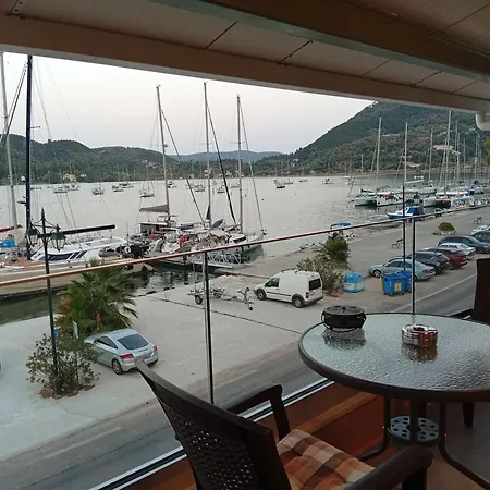 Fyki Sea View Vlihó